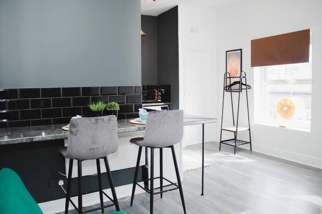 Apartment Effortless Living: Fully Equipped Studio Liverpool