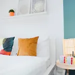 Effortless Living: Fully Equipped Studio